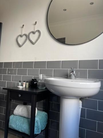 Vila Devonshire Bungalow - Close To The Coast & Lakes. Cleator Exteriér fotografie
